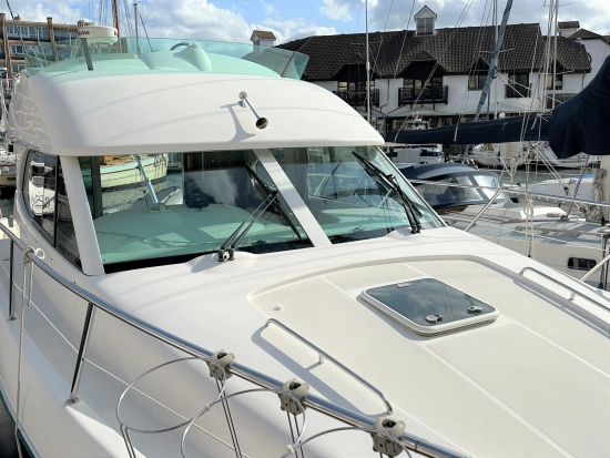 Jeanneau Prestige 36 preowned for sale