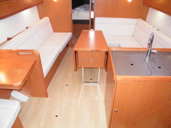 Bavaria Yachts 37 Cruiser brand new for sale