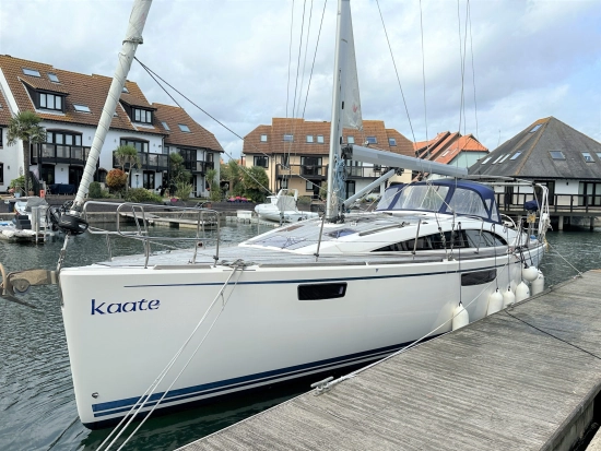 Bavaria Yachts Vision 42 Blue Edition gebraucht zum verkauf