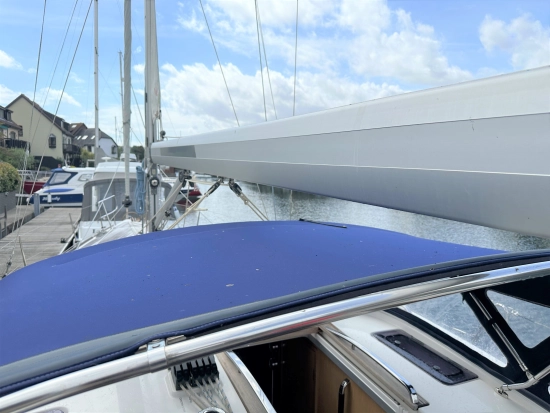 Bavaria Yachts Vision 42 Blue Edition gebraucht zum verkauf