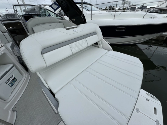 Regal 28 Express brand new for sale