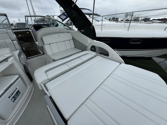 Regal 28 Express brand new for sale