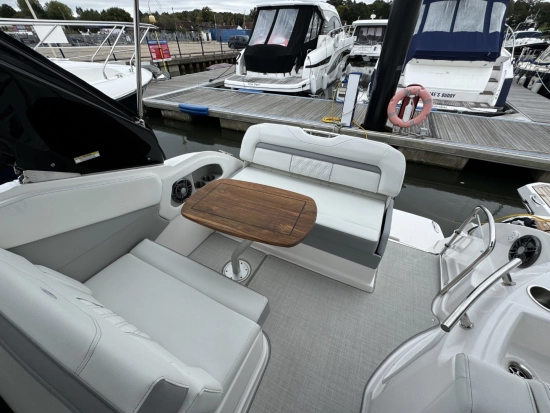 Regal 28 Express brand new for sale