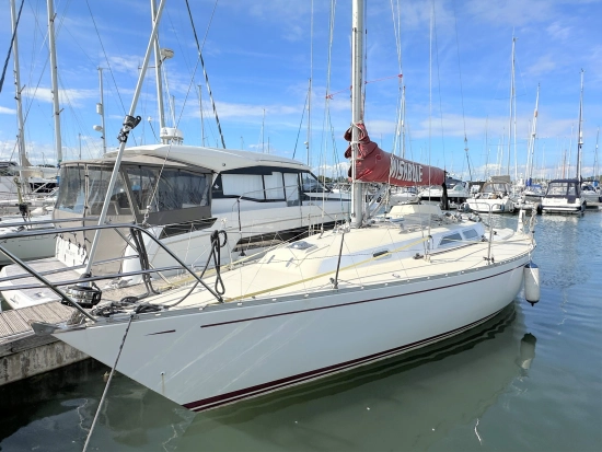 Contessa 33 preowned for sale