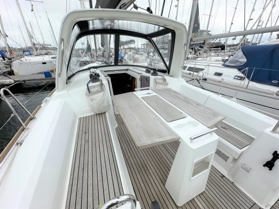 Beneteau Oceanis 35 preowned for sale