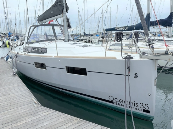 Beneteau Oceanis 35 preowned for sale