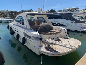 Bavaria Yachts S43HT d’occasion à vendre