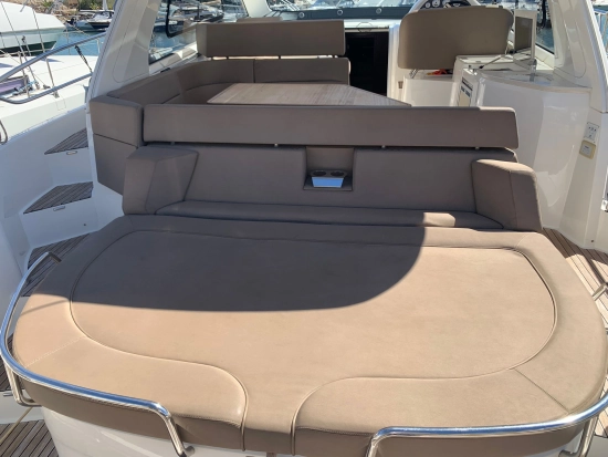 Bavaria Yachts S43HT gebraucht zum verkauf