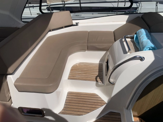 Bavaria Yachts S43HT gebraucht zum verkauf