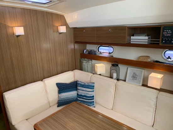 Bavaria Yachts S43HT gebraucht zum verkauf