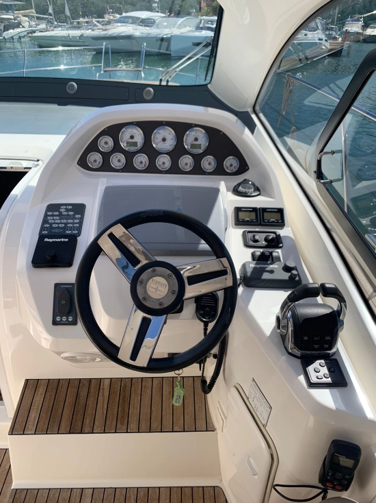 Bavaria Yachts S43HT gebraucht zum verkauf