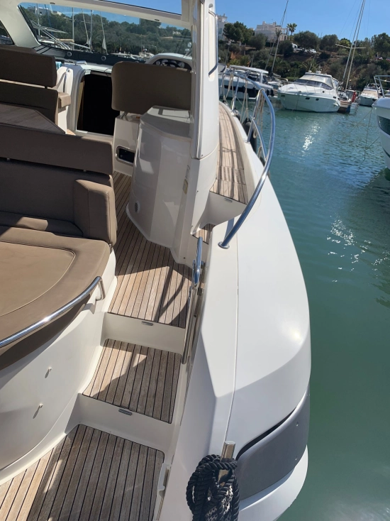 Bavaria Yachts S43HT gebraucht zum verkauf