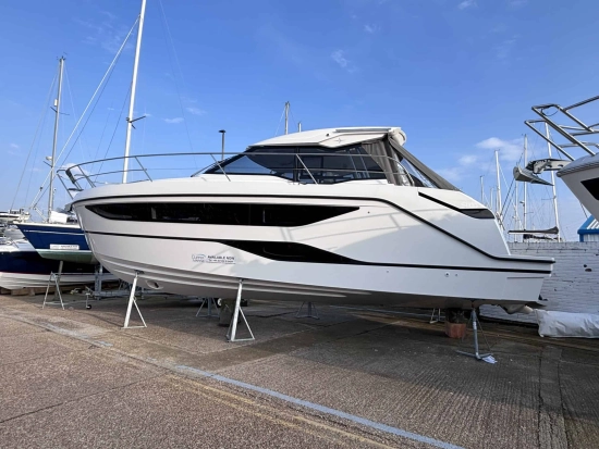 Bavaria Yachts SR33 HT brand new for sale