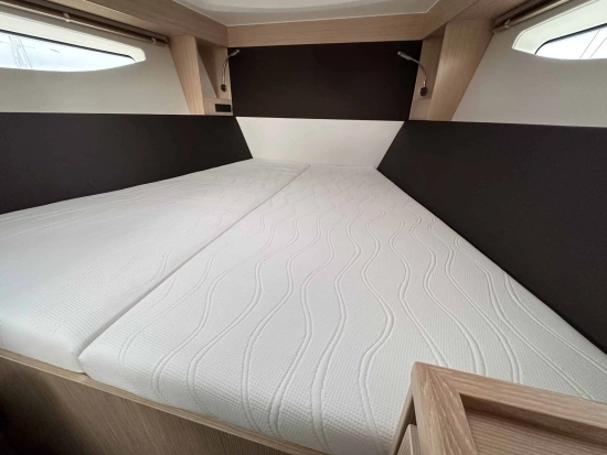 Bavaria Yachts SR33 HT brand new for sale