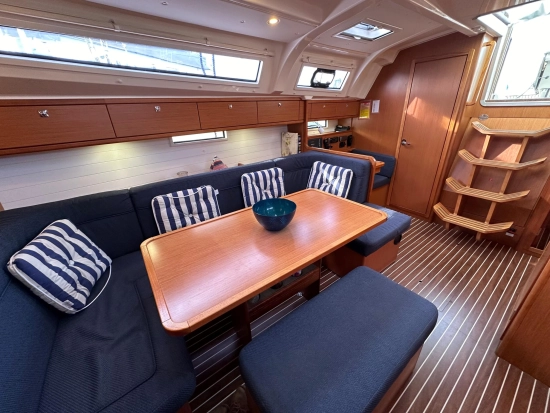 Bavaria Yachts Cruiser 41 gebraucht zum verkauf