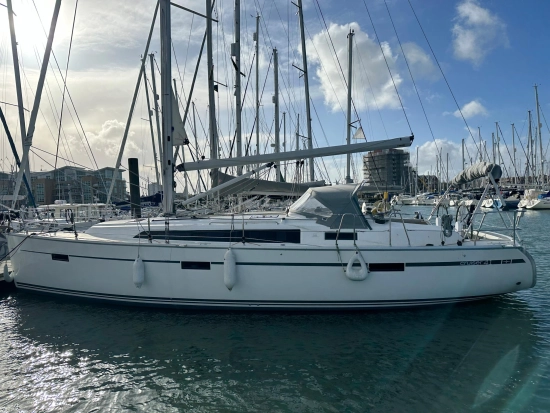 Bavaria Yachts Cruiser 41 gebraucht zum verkauf