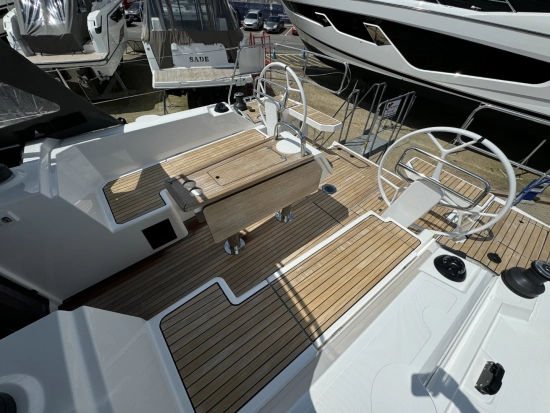 Bavaria Yachts C38 brand new for sale