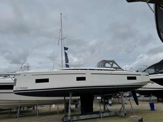 Bavaria Yachts C38 brand new for sale