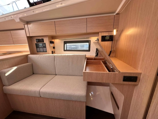 Bavaria Yachts C38 brand new for sale