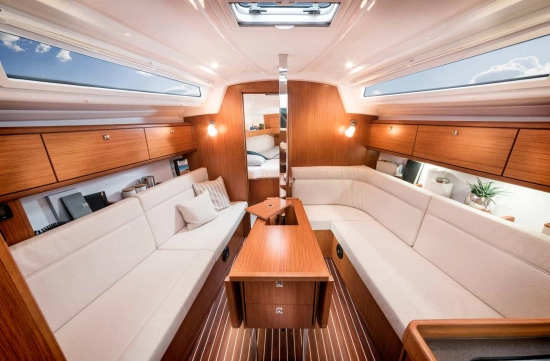 Bavaria Yachts Cruiser 34 gebraucht zum verkauf