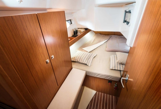 Bavaria Yachts Cruiser 34 gebraucht zum verkauf