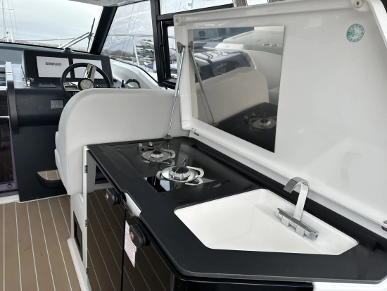 Bavaria Yachts SR33 HT neu zum verkauf