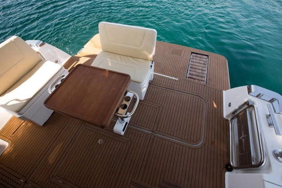 Bavaria Yachts Virtess 420 Fly neu zum verkauf