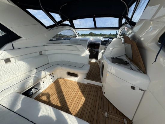 Fairline Targa 38 preowned for sale