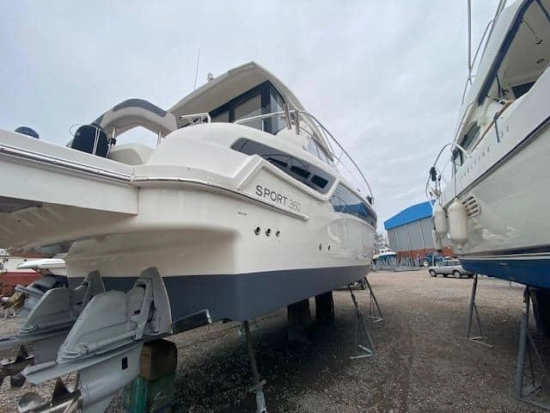 Bavaria Yachts Sport 360 Coupe preowned for sale