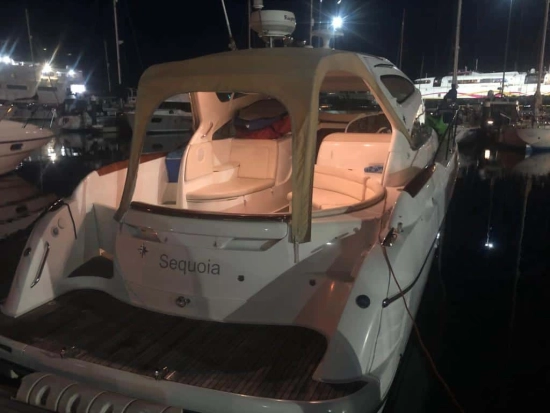 Jeanneau Prestige 34 S. preowned for sale