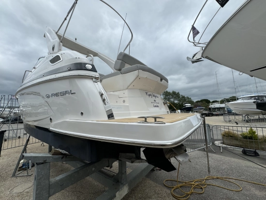 Regal 28 Express preowned for sale