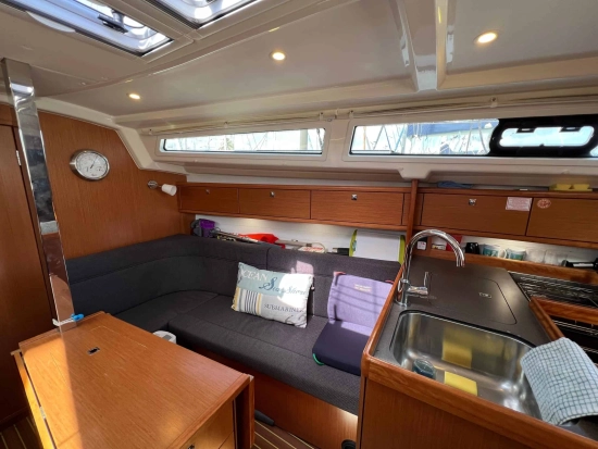 Bavaria Yachts Cruiser 34 preowned for sale