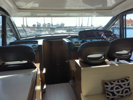 Bavaria Yachts R40 Coupe preowned for sale