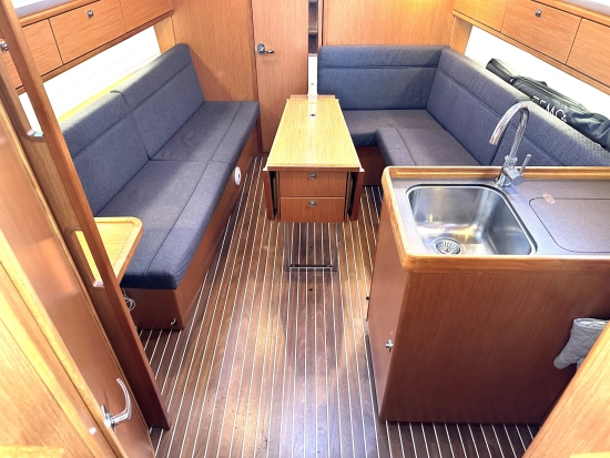 Bavaria Yachts Cruiser 34 preowned for sale