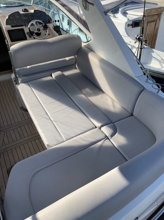 Sealine S29 preowned for sale