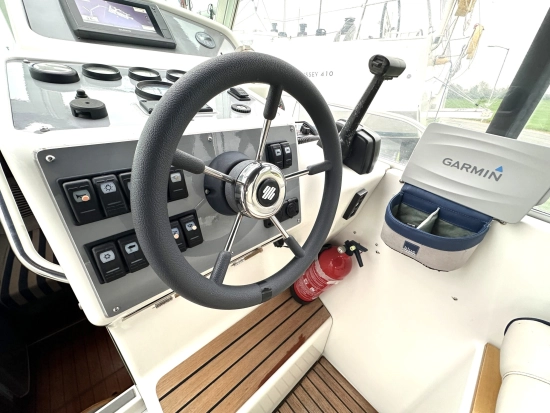 Beneteau Ombrine 800 preowned for sale