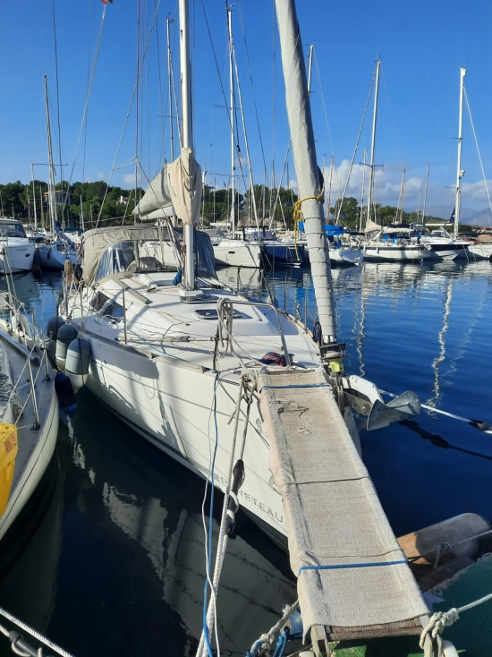 Beneteau Oceanis 34 preowned for sale