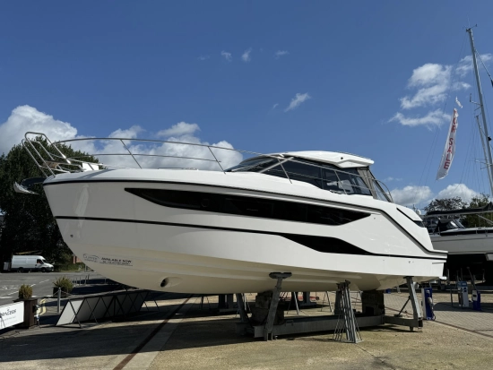 Bavaria Yachts SR33 brand new for sale