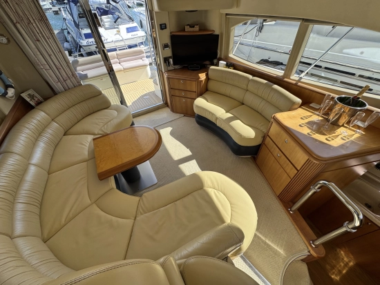 Azimut 42 Evolution preowned for sale