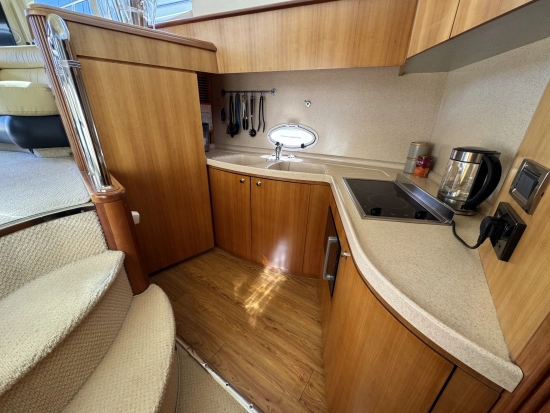 Azimut 42 Evolution preowned for sale