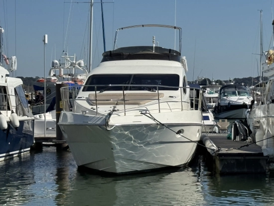 Azimut 42 Evolution preowned for sale