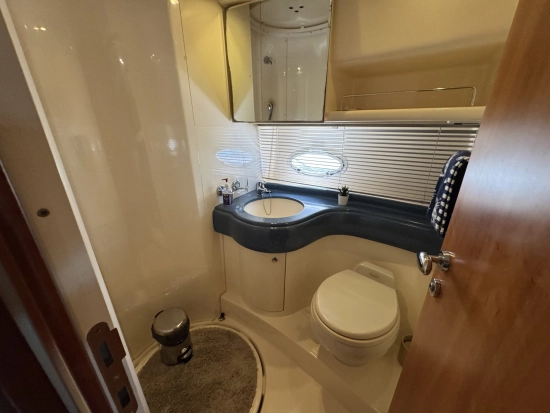 Azimut 42 Evolution preowned for sale