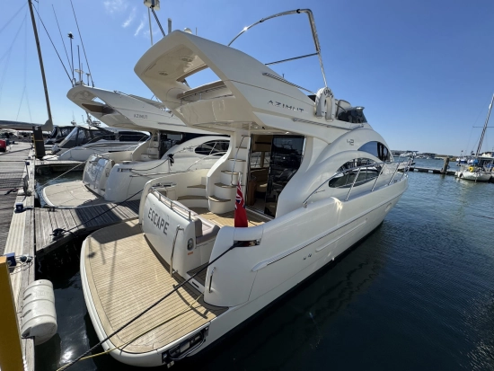 Azimut 42 Evolution preowned for sale