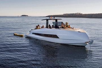 Astondoa 377 Coupe brand new for sale