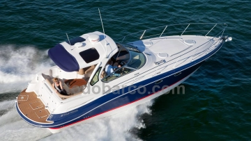 Four Winns Vista 375 preowned for sale