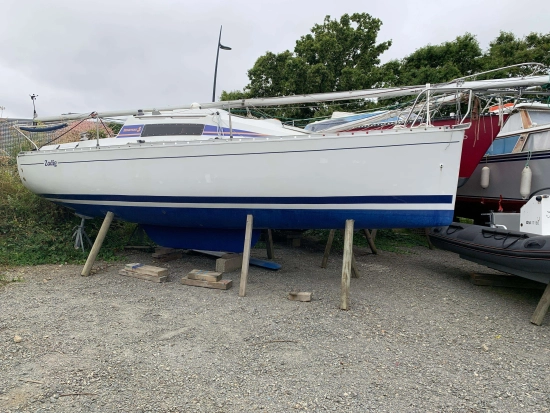 Beneteau First 235 LIFTING KEEL preowned for sale