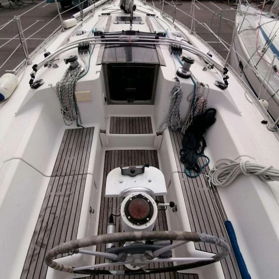 Jeanneau Sun Odyssey 33 preowned for sale