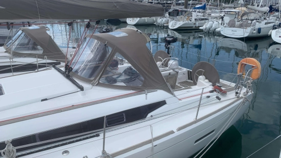 Jeanneau Sun Odyssey 389 preowned for sale