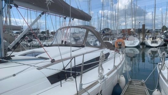 Jeanneau Sun Odyssey 389 preowned for sale