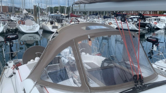 Jeanneau Sun Odyssey 389 preowned for sale